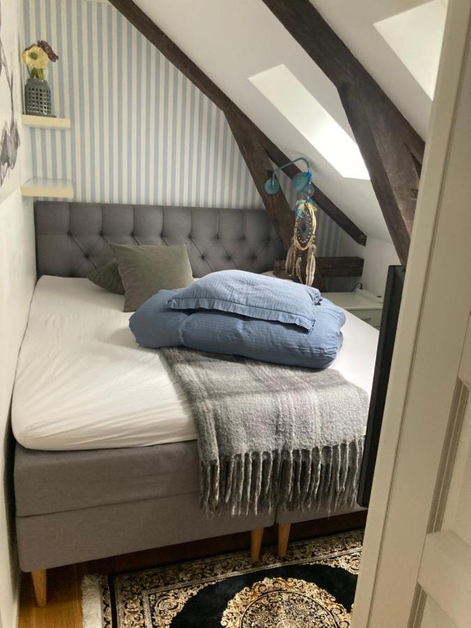 Alesund Downtown Loft Room With Shared Bathroom Luaran gambar