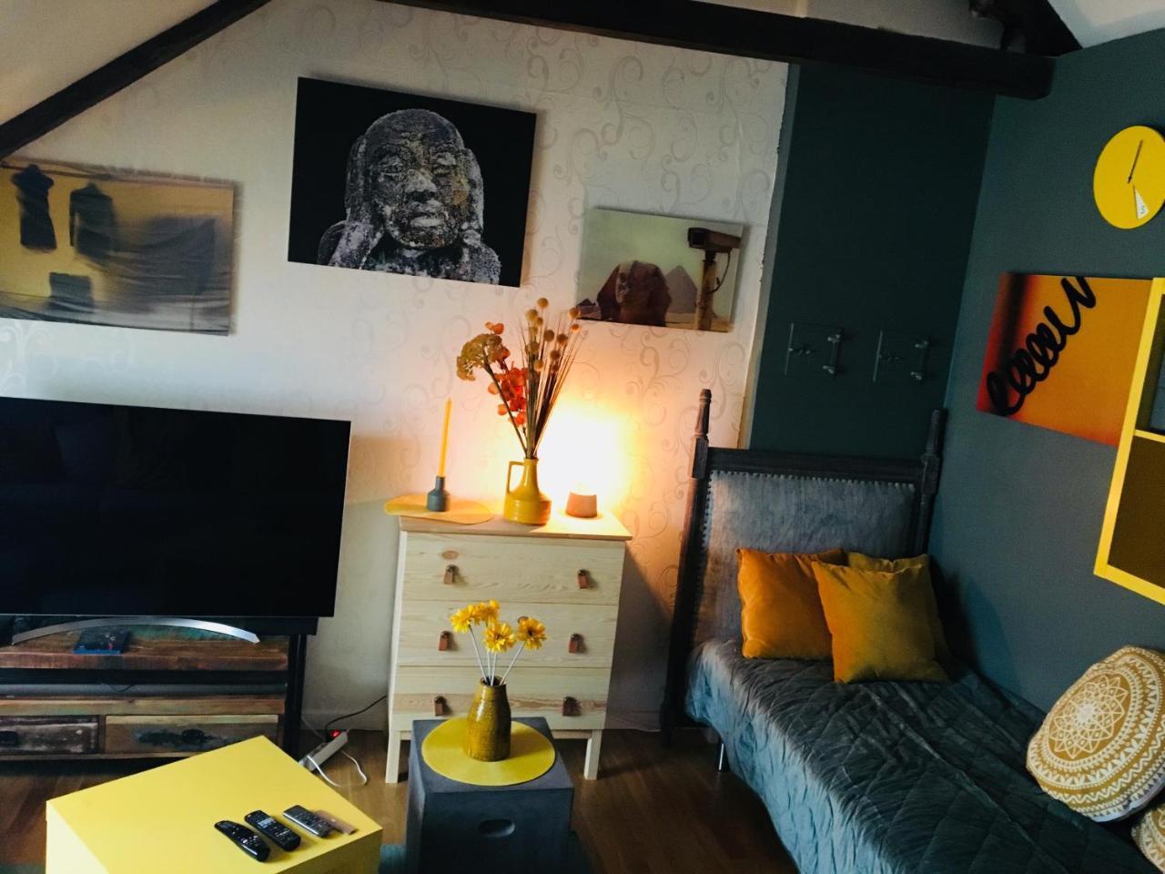 Alesund Downtown Loft Room With Shared Bathroom Luaran gambar